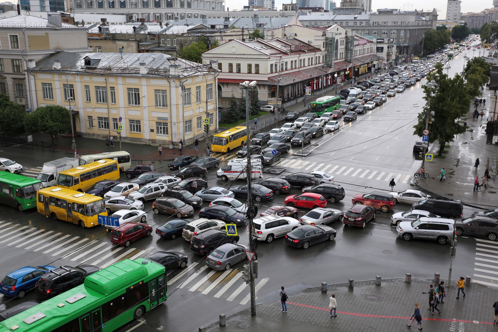 В России предлагают ввести платные перекрестки. перекресток 