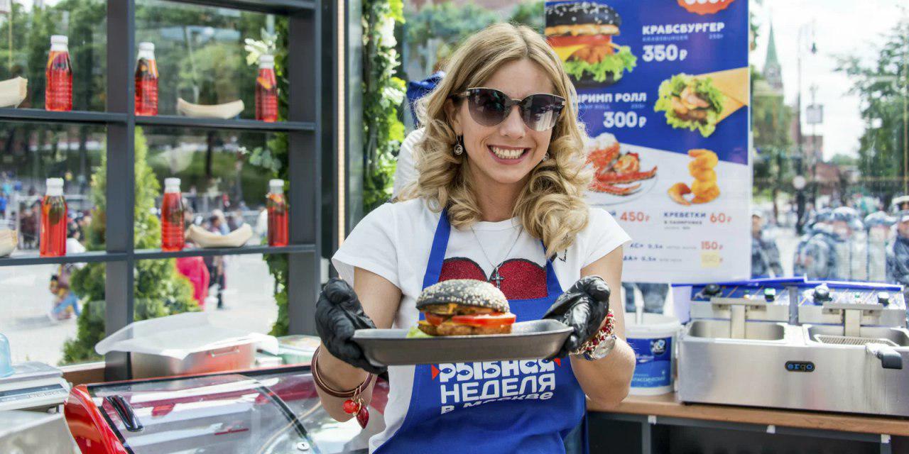 На «Рыбной неделе» в Москве продали 8,5 тонн сельди. 15794.jpeg На «Рыбной неделе» в Москве продали 8,5 тонн сельди. 15794.jpeg