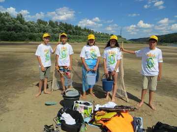 Молодь рыб в Астрахани вновь спасут школьники