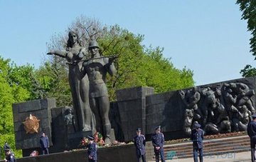 Огранович умер в один день со своим львовским монументом