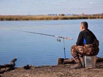 В чем идти на рыбалку весной?